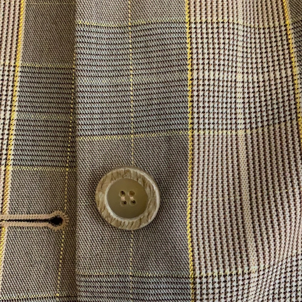 Allen Schwartz Woman’s Plaid Blazer . Size 8 - Picture 8 of 8